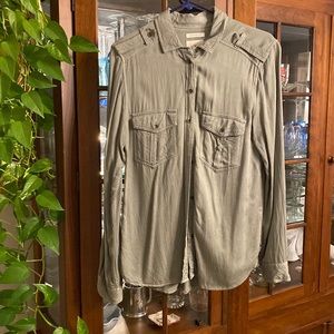 American Eagle button down shirt